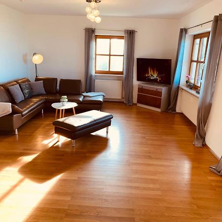 Adlerhorst, 4 Schlafzimmer, Blick In Die Alpen, Parkplatz Thyrnau Exterior photo